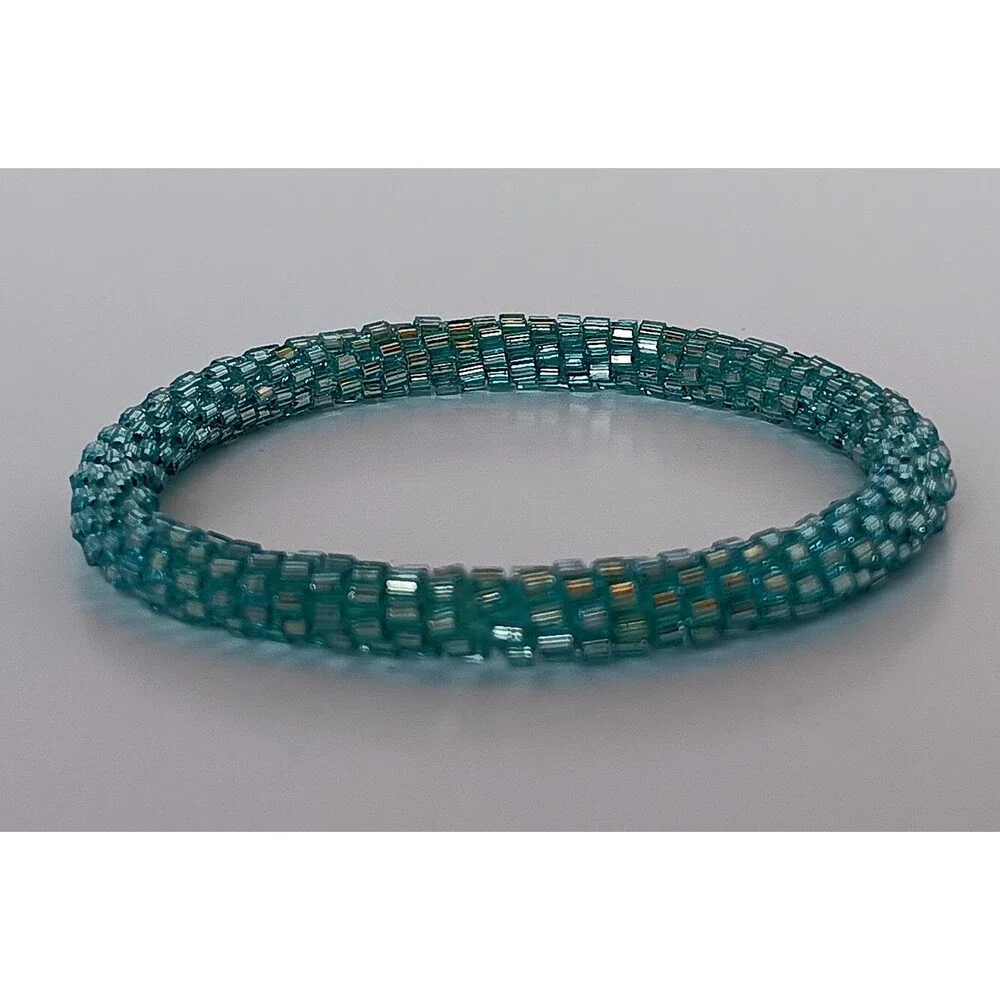 Beautiful Mermaid Blue Hand Crocheted Bead Bracelet 6.5 in